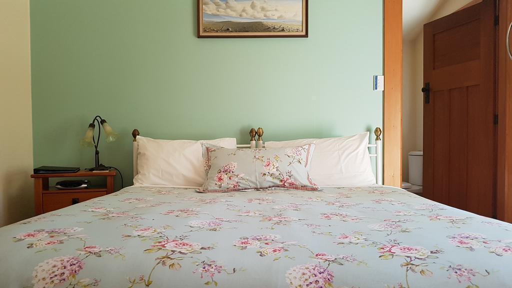 Olde Mill House B&B & Bike2Wine Cycle Hire Renwick Eksteriør bilde
