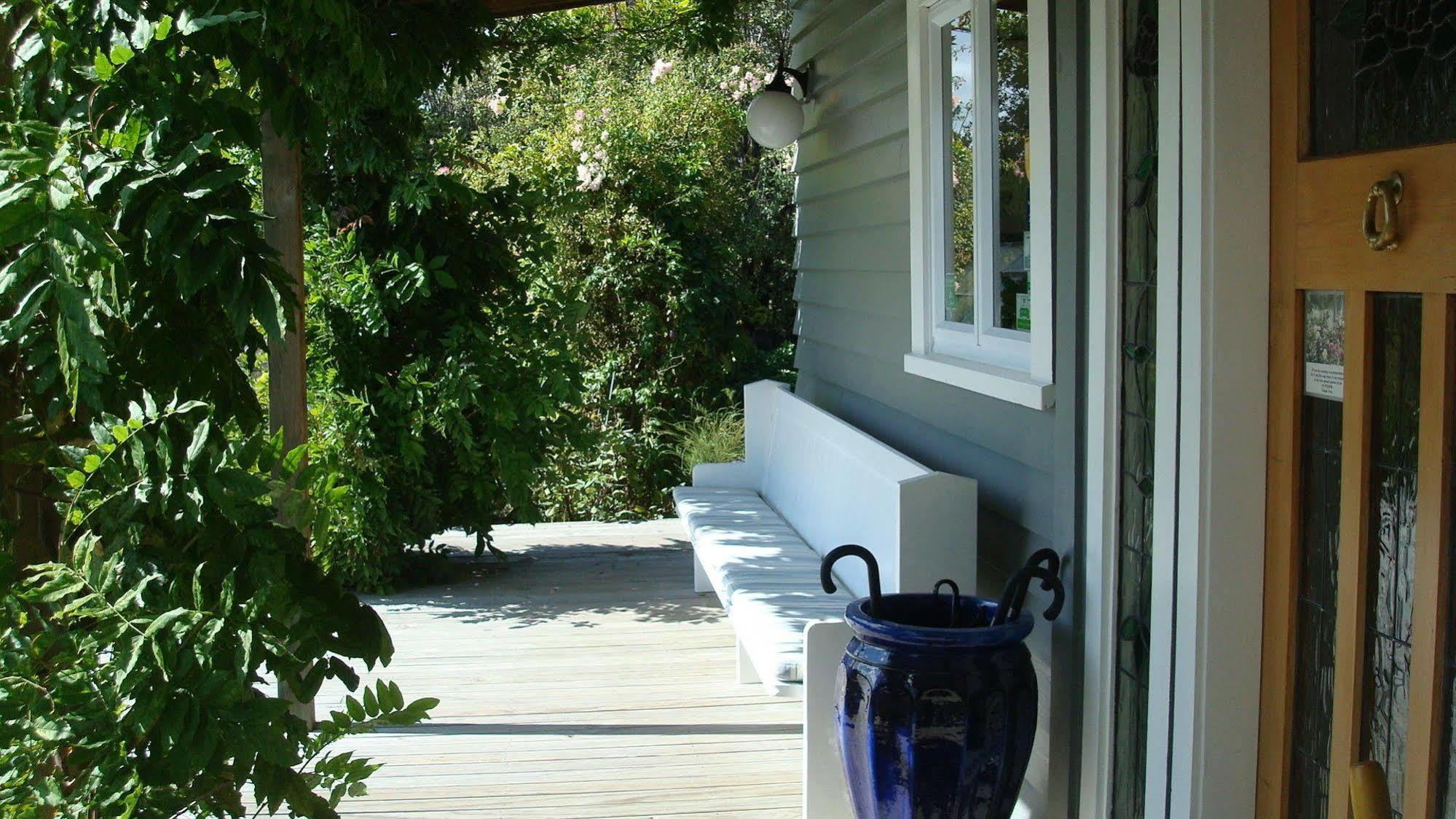 Olde Mill House B&B & Bike2Wine Cycle Hire Renwick Eksteriør bilde